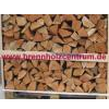 Brennholz auf Palette kaufen Sie bei Brennholzcentrum. WIr liefern in und um Lüneburg!